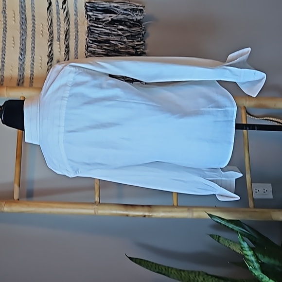 Thomas PINK Tailored Fit with French Cuff - Picture 8 of 9